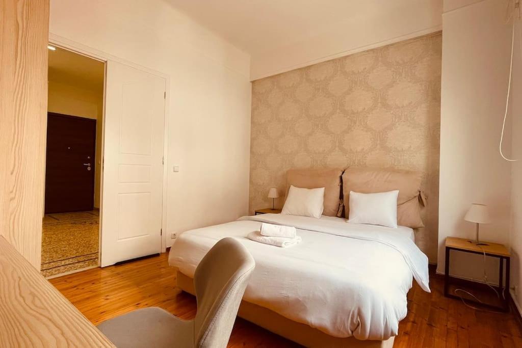 Daisy Apartment 15 Min To Acropolis Athen Exterior foto