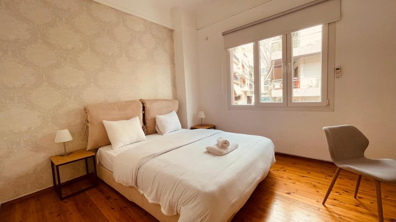 Daisy Apartment 15 Min To Acropolis Athen Exterior foto